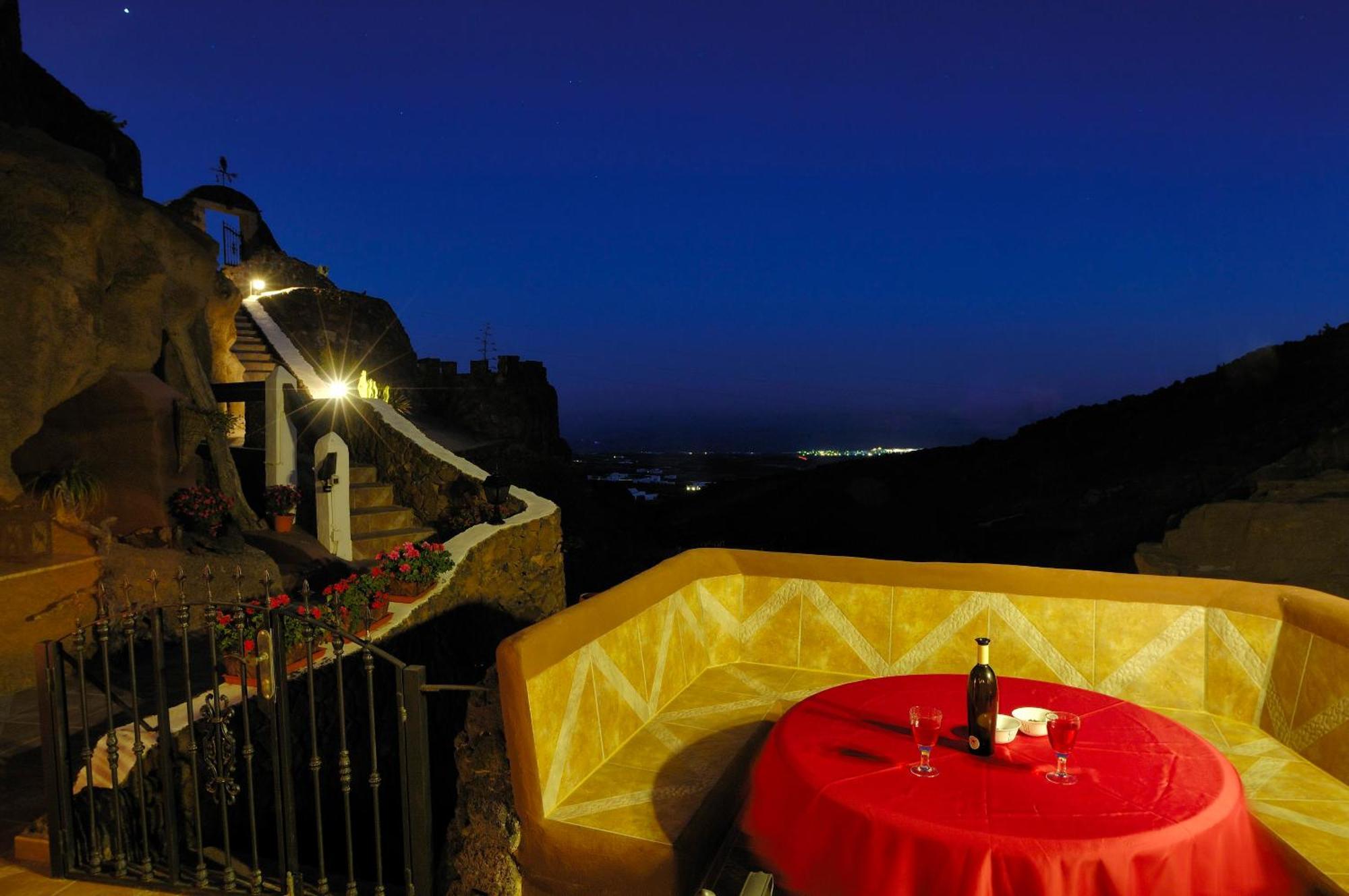 Castillo Lanzarote Villa Sophie - Luxury Villa -Sleep In A Volcanic Cave With Heated Pool Tias Exterior photo
